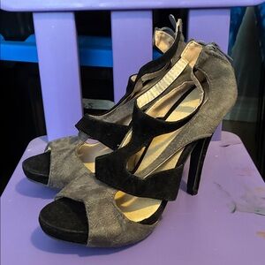 Suede Two-Tone Strappy High Heel Sandals - Black & Gray